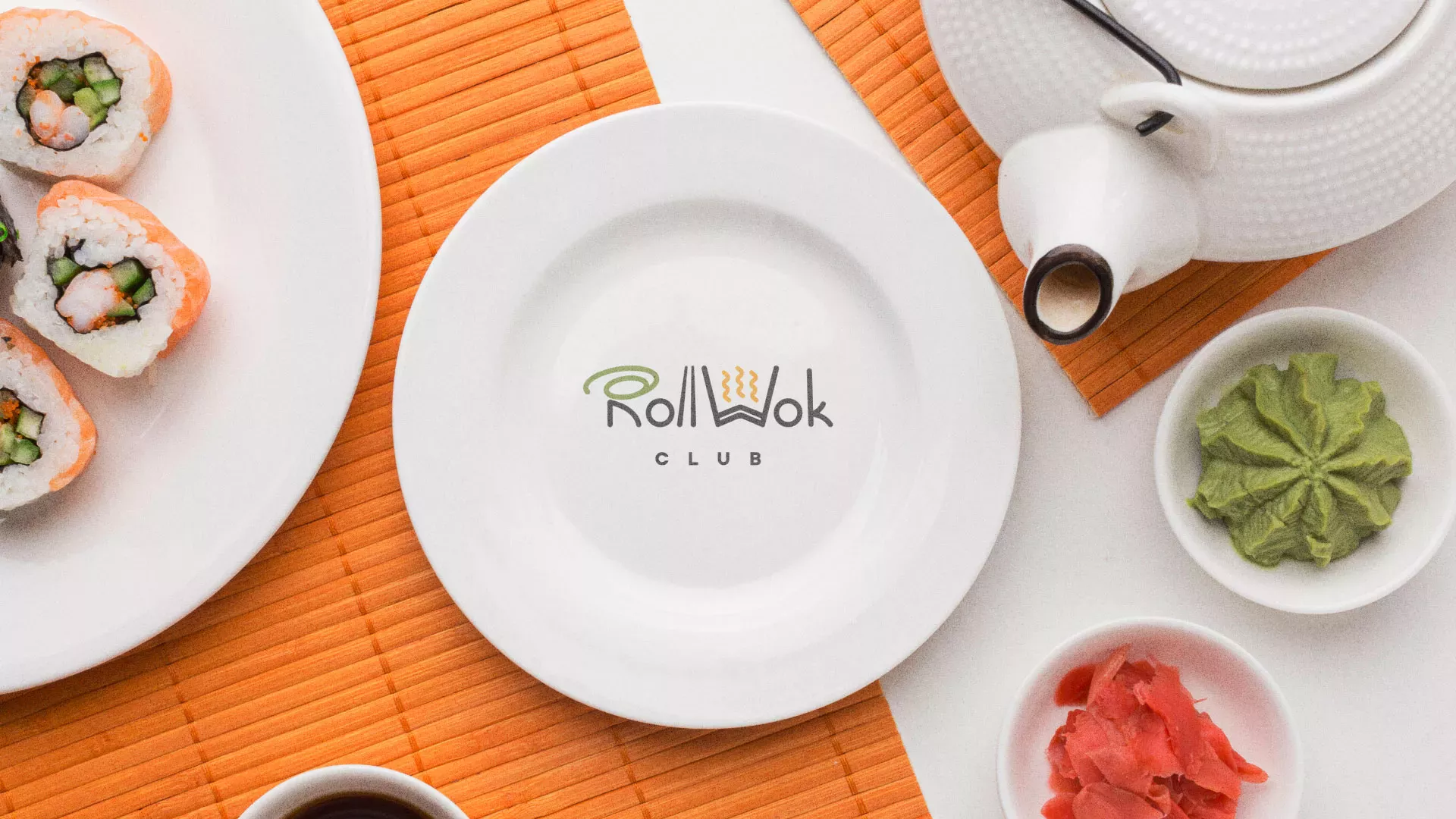 Разработка логотипа и фирменного стиля в Лысково для суши-бара «Roll Wok Club»